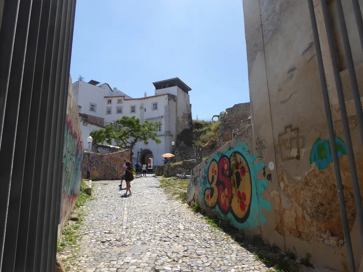 Pátio de Dom Fradique below the Castelo de São Jorge, Lisbon, the courtyard where Grenache is